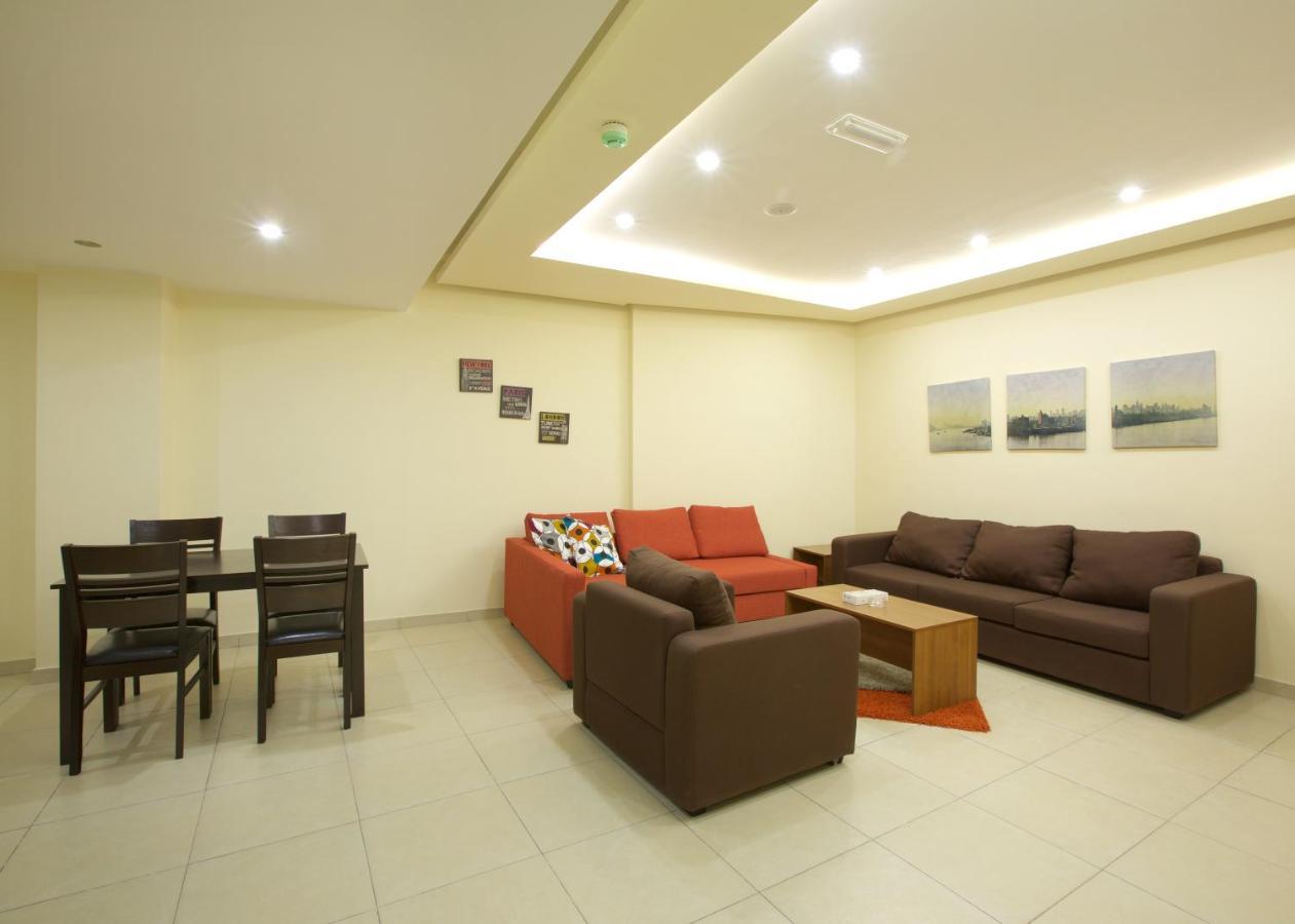 Lujain Hotel فندق النور واللجين Амман Экстерьер фото