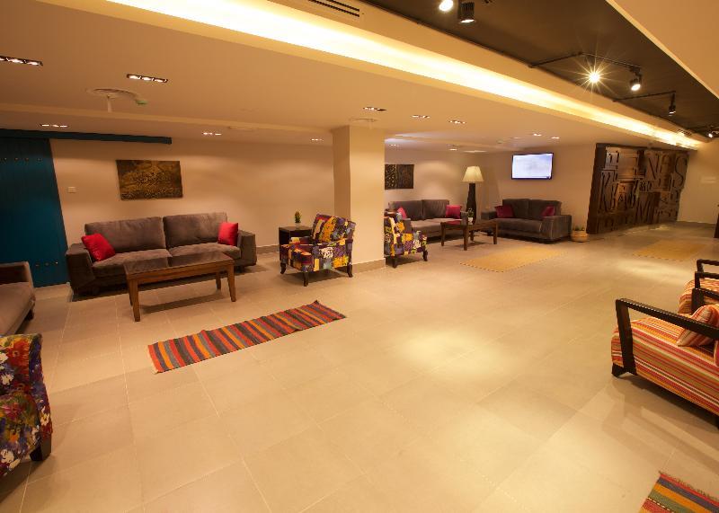 Lujain Hotel فندق النور واللجين Амман Экстерьер фото
